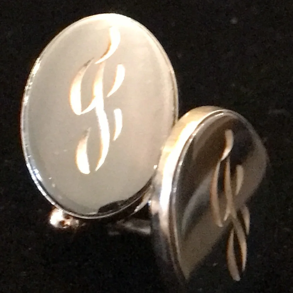 3/$15 ⭐️ Vintage script “g” silver tone cuff links unbranded . Cufflinks (p)